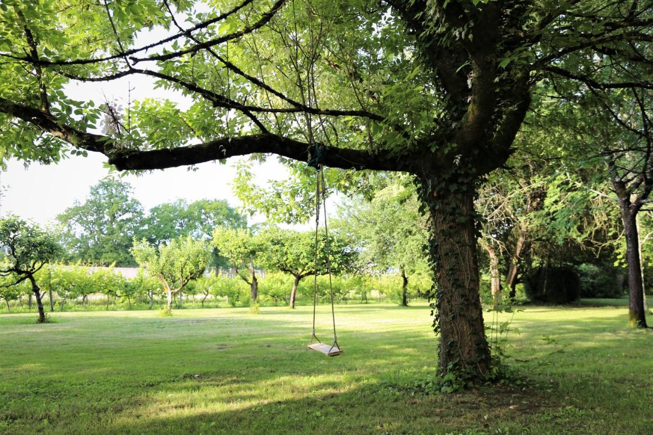 Gite Le Bonheur Hiersac Ngoại thất bức ảnh